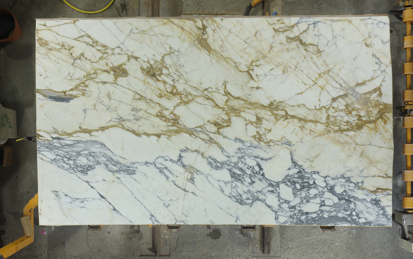 ARABESCATO GOLD 22455